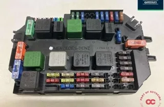 MERCEDES-BENZ S-Class W221 (2005-2013) Блок предохранителей a2215450001,a2215403150 30900606