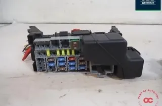 VOLVO V60 1 generation (2010-2020) Fuse Box nopartid 31787033