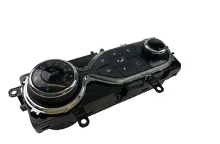 RENAULT Clio 4 generation (2012-2020) Climate Control Unit E1071162E 34062099