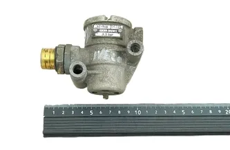IVECO EuroCargo I-III (1991-2015) Pressure control valve AC156B,AC156B,KNORR,8.5bar,8169586 33919137