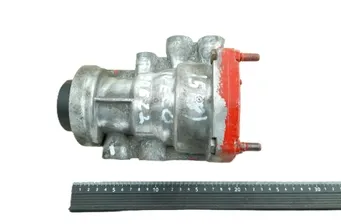 IVECO EuroCargo I-III (1991-2015) Trailer control valve AC597C,AC597C,KNORR-BREMSE,41032555,41032556 33921381