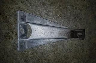 BMW 7 Series E32 (1986-1994) Left Side Engine Bracket 1708851 33753255