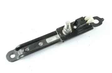 TOYOTA RAV4 5 generation (XA50) (2018-2024) Front Right Seat Belt Height Adjuster H640001,E563003 31941373