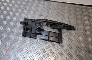 AUDI A7 C7/4G (2010-2020) Держатель бампера передний левый 4G8807096 33413200