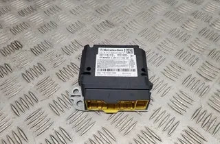 MERCEDES-BENZ GLA-Class X156 (2013-2020) SRS Control Unit A1179008700 33438001