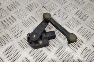 AUDI Q7 4M (2015-2024) Front Right Level Sensor 7L6616213 33440783