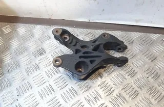 MINI Cooper R56 (2006-2015) Кронштейн двигателя левой стороны 678043902 33484653