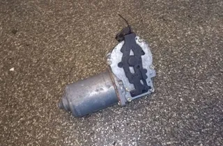 VOLVO XC70 2 generation (2000-2007) Wiper motor 9171901 33852165