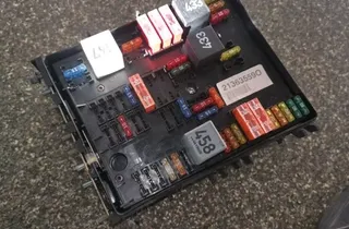 AUDI A3 8P (2003-2013) Блок предохранителей 1K0937124H 33865507