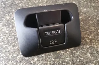 VOLVO S80 1 generation (1998-2006) Handbrake Button 30773539 33868074