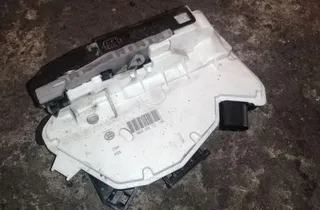 VOLKSWAGEN Golf Sportsvan 1 generation (2014-2019) Front Right Door Lock 1S1837016C 33976587