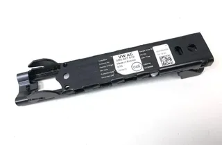 VOLKSWAGEN Passat B5 (1996-2005) Регулятор высоты ремня безопасности (передний правый) 4M0857819 31270457