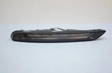 PORSCHE Macan 1 generation (2013-2023) Front Right Fog Light 95B941182A 33521955