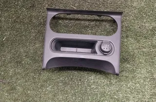 NISSAN Qashqai 2 generation (2013-2023) Other Trim Parts P10450A77500,27570BR00A 34249290