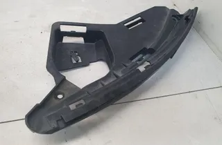 VOLVO XC60 1 generation (2008-2017) Left Headlight Bracket Mount 30763433 34234832