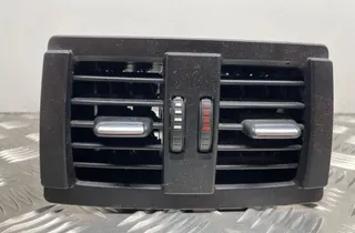 BMW 4 Series F32/F33/F36 (2013-2020) Задняя воздушная решётка 9207330 30996708