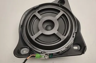 MERCEDES-BENZ E-Class W213/S213/C238/A238 (2016-2024) Низкочастотный динамик с правой стороны A2058201502 33909417