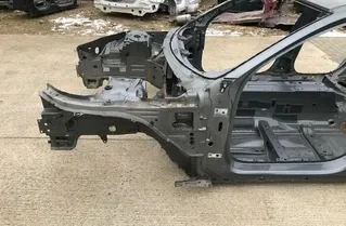 VOLVO V60 2 generation (2018-2023) Front left quarter 24283371