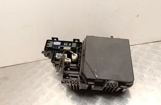 RENAULT Kadjar 1 generation (2015-2024) Fuse Box 284B69501R 36194223
