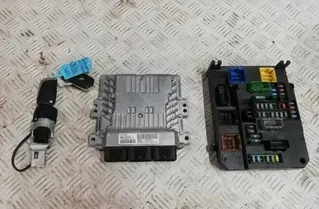 CITROËN C4 2 generation (2010-2024) Engine Control Unit ECU 9801622880 27896898