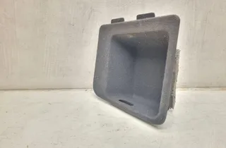 AUDI A6 C8/4K (2018-2024) Обделка замка багажника 31452167