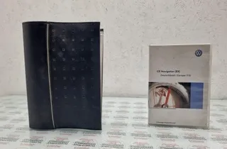 VOLKSWAGEN Passat B5 (1996-2005) Книга обслуживания 33903555