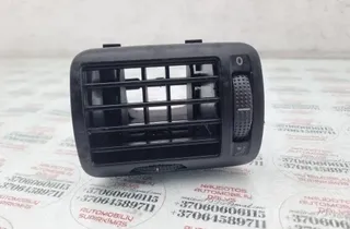 VOLKSWAGEN Passat B5 (1996-2005) Вентиляционные отверстия в приборной панели 3B0819703D 33906569