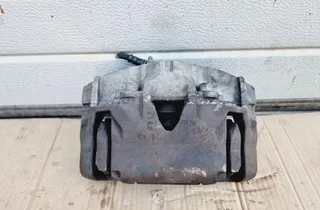 VOLVO V70 2 generation (2000-2008) Front Right Brake Caliper K057,6020 34036081