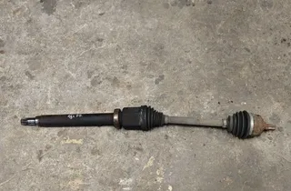 VOLVO V40 Cross Country 1 generation (2012-2020) Front Right Driveshaft 34043421