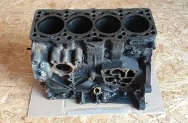 VOLKSWAGEN Passat B5 (1996-2005) Engine Block AVF 31108846