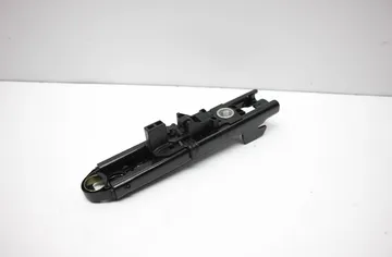 PORSCHE Macan 1 generation (2013-2023) РЕГУЛИРОВОЧНАЯ ПЛАНКА РЕМНЯ БЕЗОПАСНОСТИ 3C8857819 34354533