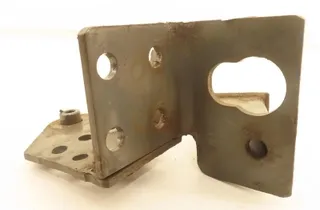 VOLVO TGS (2007-present) Chassis bracket 30661592