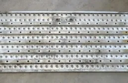 MAN TGS (2007-present) Отделка алюминиевой рамы 33711541