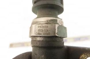 VOLVO FH II (2012-present) Датчик давления масла 21634024 33928504