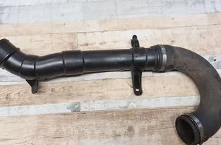 OPEL Vectra C (2002-2005) шланг радиатора интеркулера 2407177,55350916 33982181