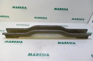 ALFA ROMEO 159 1 generation (2005-2011) Держатель заднего бампера правый 42772,60683266 27355071