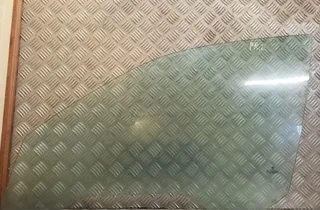 BMW 5 Series E39 (1995-2004) Стекло передней правой двери 43R000982 32162982