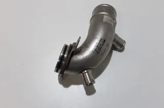 AUDI RS 7 4G (2013-2018) Coolant Hose Pipe 079129576 32050971