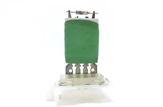 VOLKSWAGEN Golf Plus 1 generation (2004-2009) Blower fan relay 33548680
