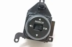 HYUNDAI i30 FD (1 generation) (2007-2012) Переключатель регулировки зеркала PA66G30 33581175