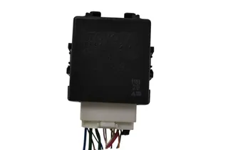 TOYOTA Auris 1 generation (2006-2012) Relays 8594002040 34228345
