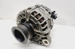 VOLVO V70 3 generation (2007-2020) Alternator 36002812 30218299
