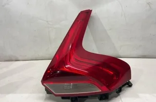 VOLVO V40 Cross Country 1 generation (2012-2020) Rear Right Taillight Lamp 31395845 30221581