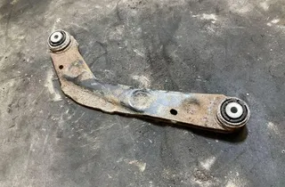 VOLVO XC60 1 generation (2008-2017) Rear Right Arm 33804177