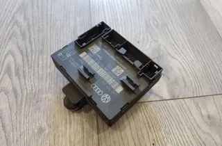 AUDI A8 D2/4D (1994-2002) Rear Right Door Control Unit 4H0959792E 31420608