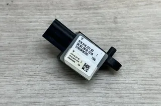 PORSCHE Panamera 970 (2009-2016) Right Side Impact Sensor 97061822102 31423798