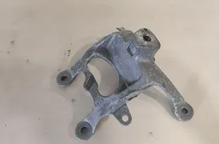 AUDI A8 D2/4D (1994-2002) Engine Bracket Right Side 4H0199308AK 31424865