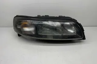 VOLVO V70 2 generation (2000-2008) Front Right Headlight 8620687,89004806 33579751