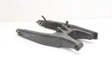 HONDA CBR (1983-2016) Main frame 33335640