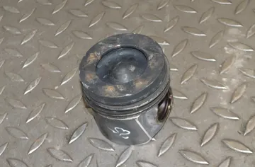 MERCEDES-BENZ C-Class W204/S204/C204 (2004-2015) Piston 65100 30738362